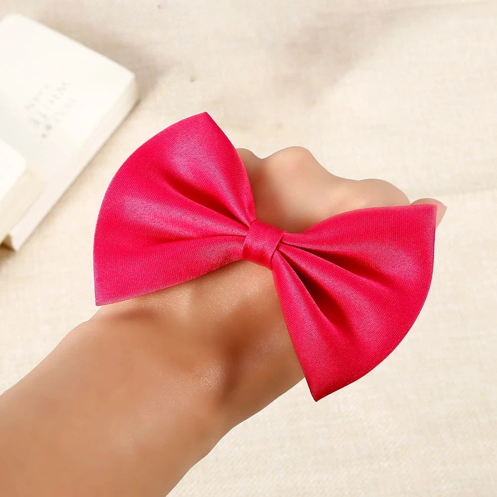 Adjustable Pet Bow Tie for Cats Dogs Puppies and Kittens